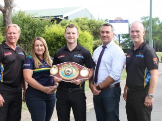 Bullyproof Australia General Manager Brett Welland, BSHS HPE HOD Lisa Callaghan, Jeff Horn and BSHS Principal Grant Stephensen and Bullyproof Australia CEO Frank Mechler. Photo by Keer Moriarty.