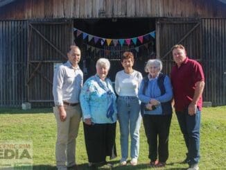 Cr Marshall Chalk, Pam Hardgrave, Virginia West, Catherine Drynan and RADA President Dave Coburn