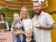 Brent Draper with his family. Image supplied.