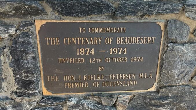 Plaque Brisbane Street